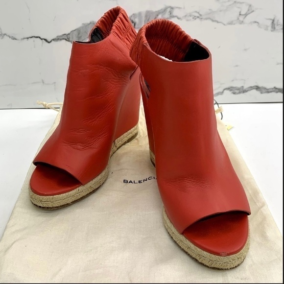 Balenciaga RED LEATHER ESPADRILLES HEELS Pumps - Picture 5 of 13